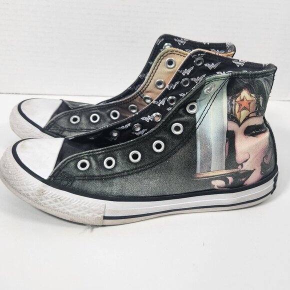 Converse Youth Chuck Taylor All Star DC Wonder Woman High Top Shoes Size 3 - Picture 1 of 4